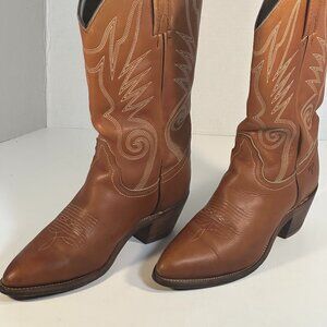 Women's size 8 Frye Western Boots